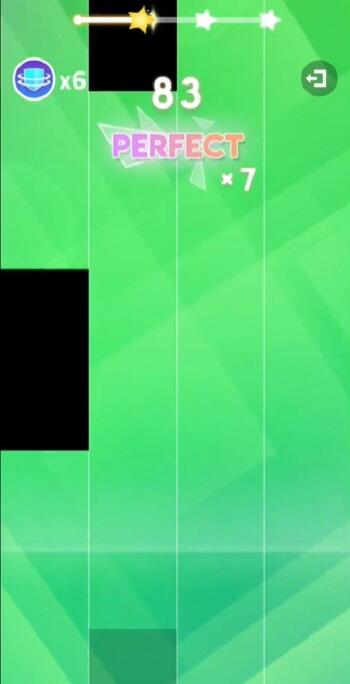 Magic Tiles 3 APK