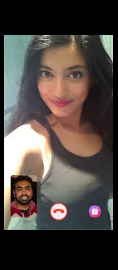 Girl live sex chat video call