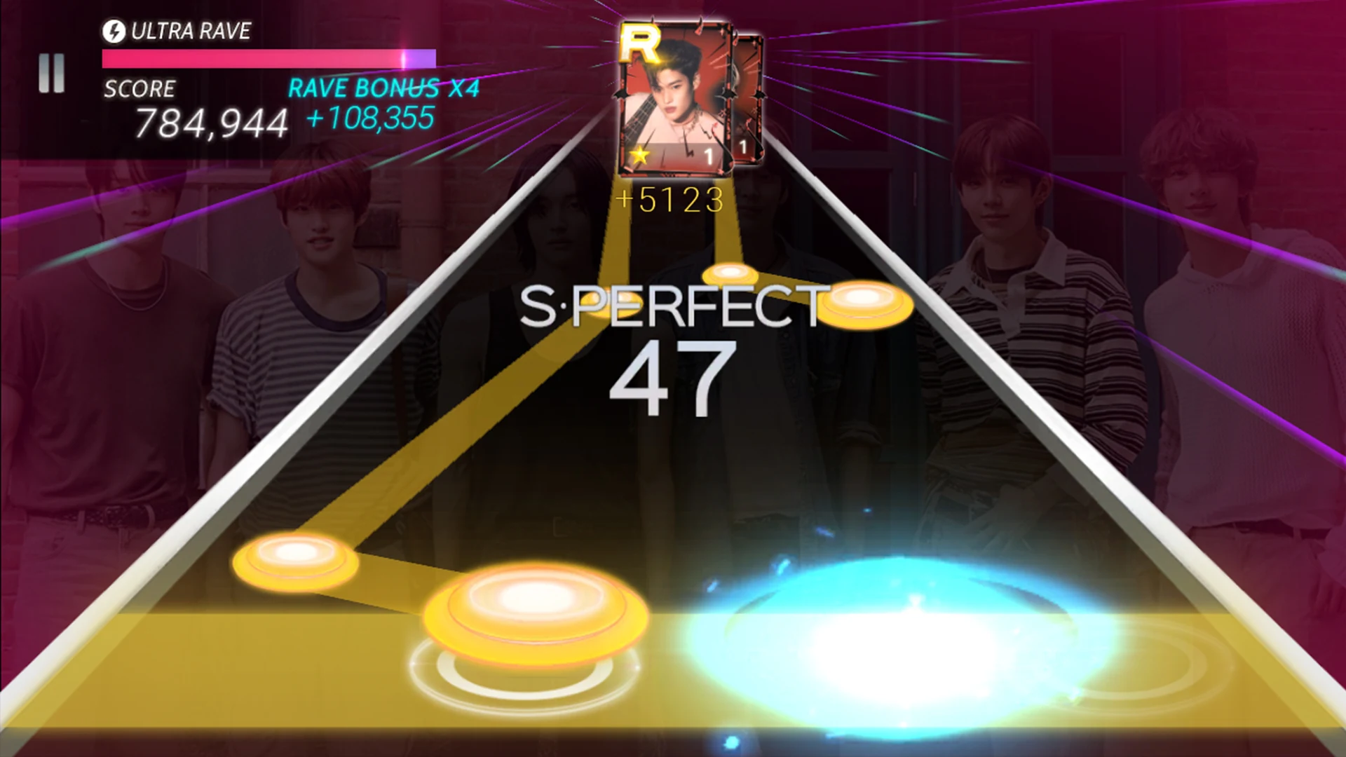 SUPERSTAR SMTOWN