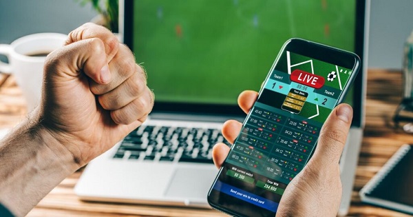 Mobile Gambling Apps Are Able To Reach Younger Audiences